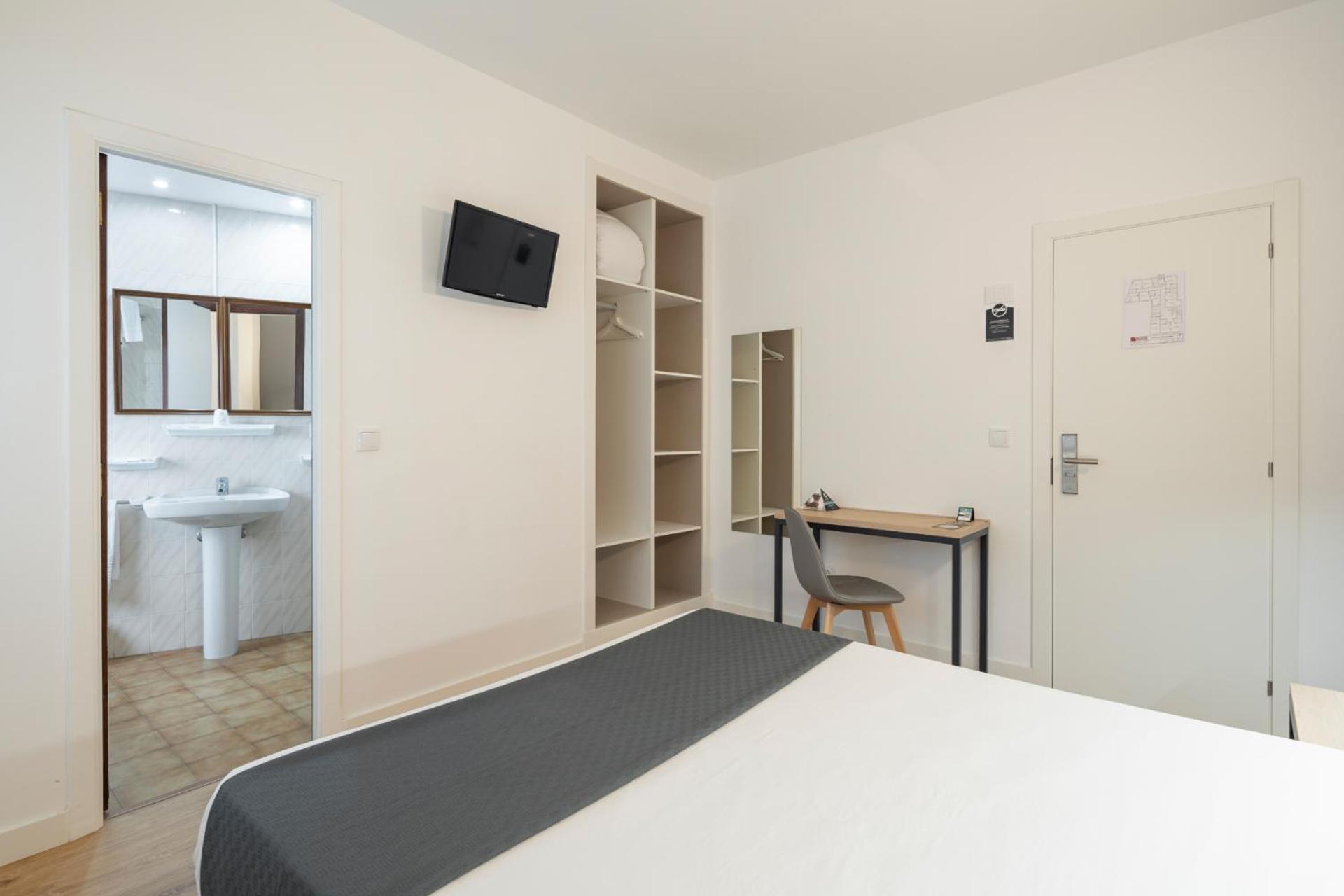 Hotel Alda Via Norte О Грове Екстериор снимка
