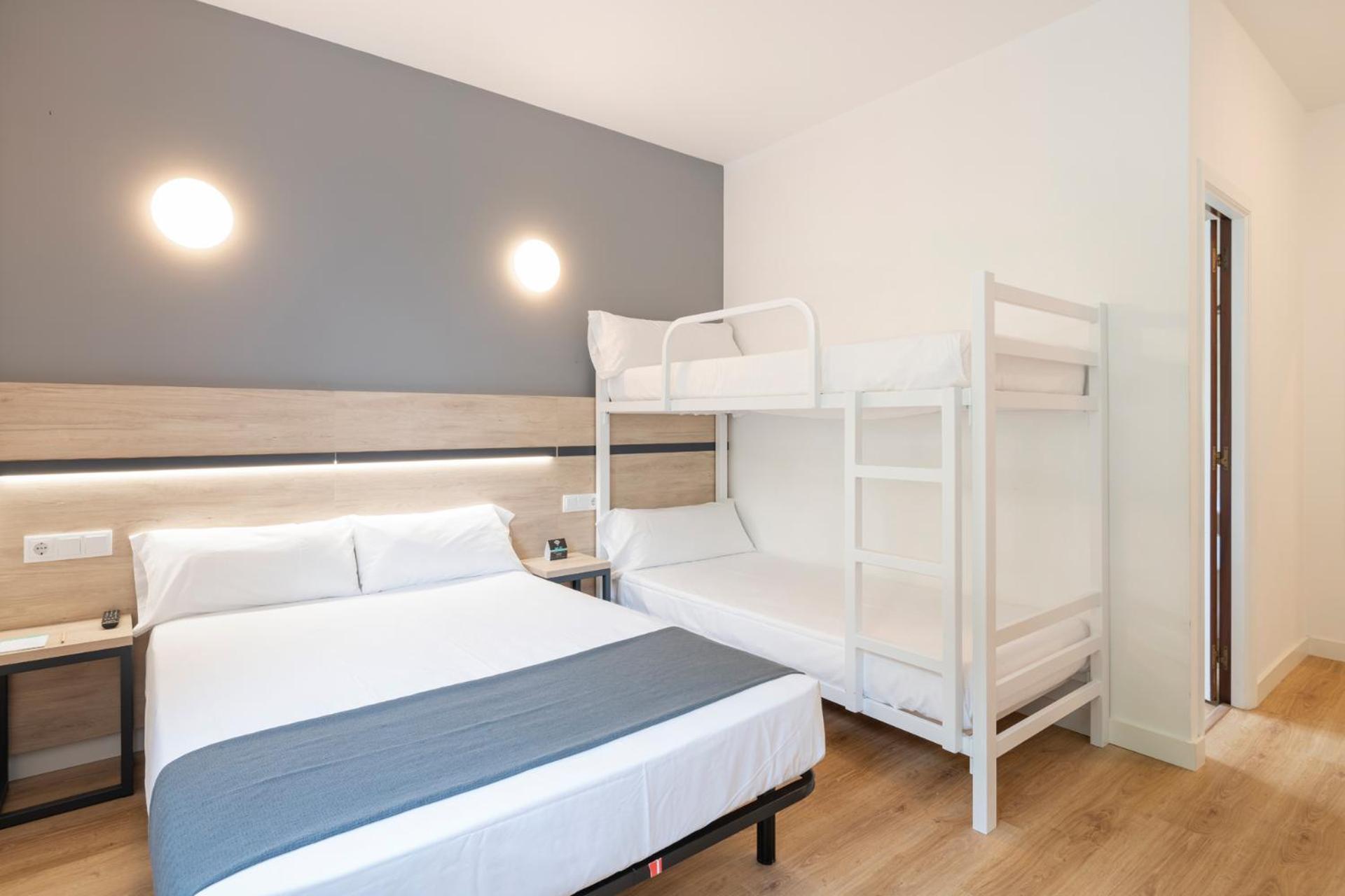 Hotel Alda Via Norte О Грове Екстериор снимка