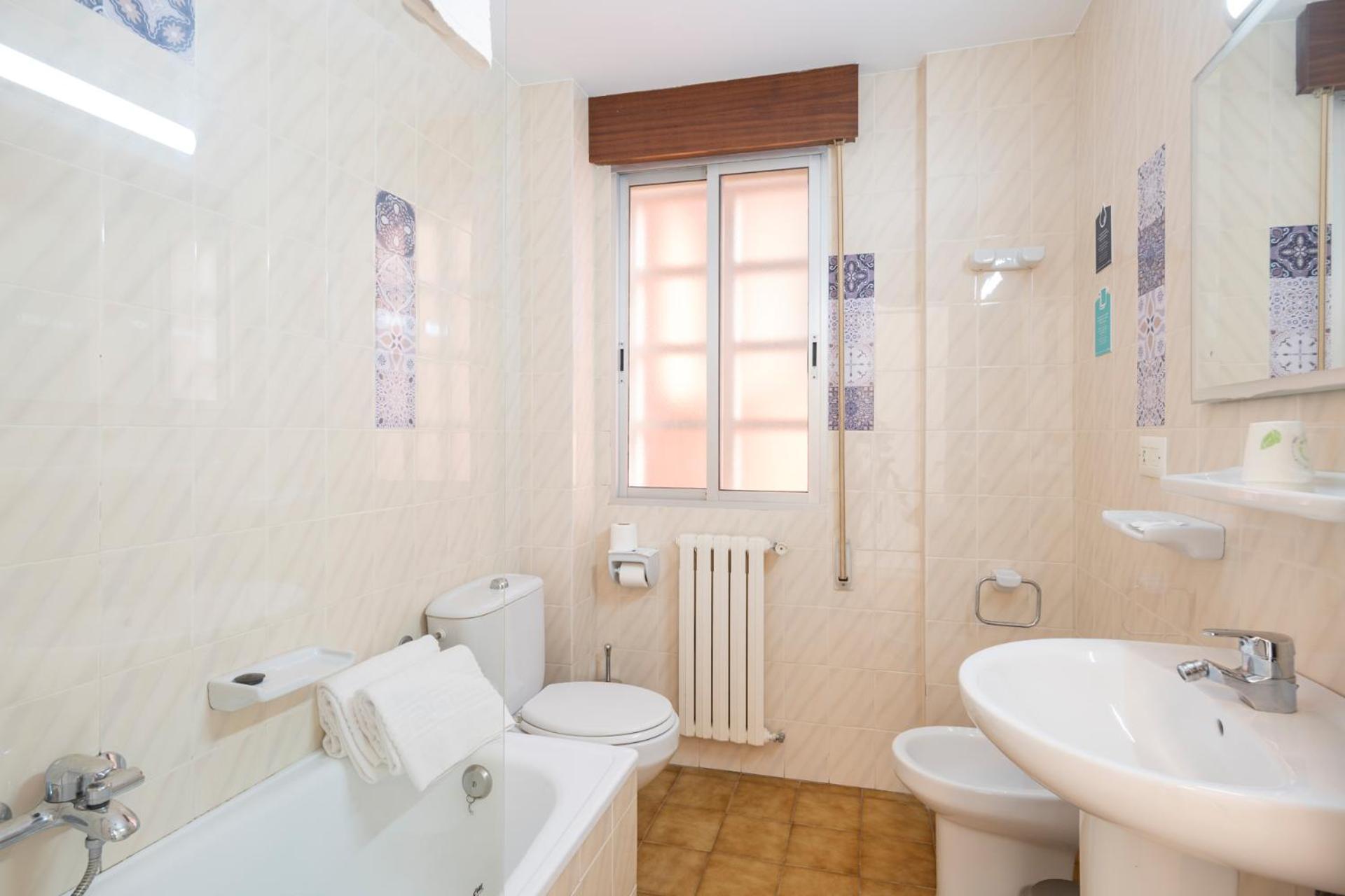 Hotel Alda Via Norte О Грове Екстериор снимка